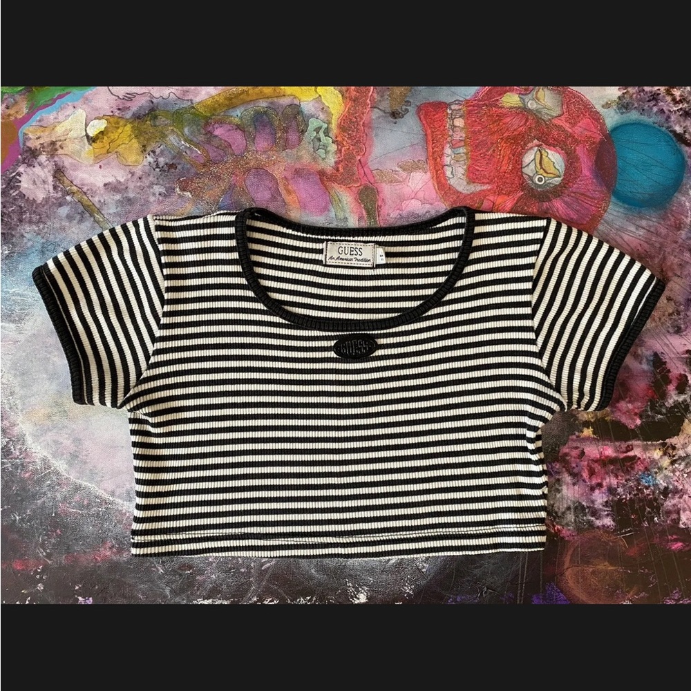 VINTAGE GUESS 90’s Y2K Grunge Black & White Striped Short Sleeve Crop Top